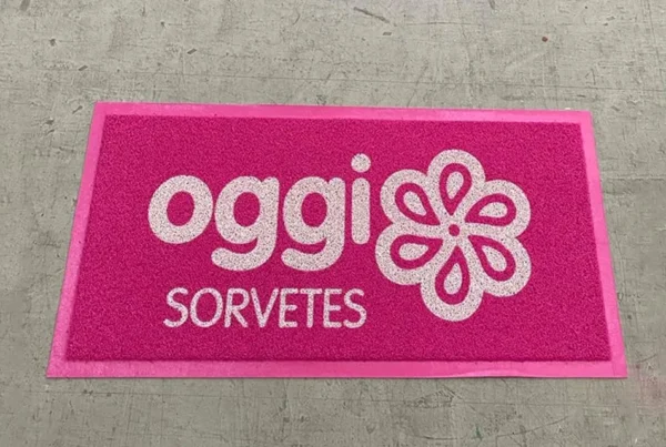 Tapete de Vinil personalizado para empresas - Real Tapetes RJ